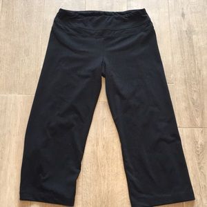 Oh Marika tek 3/4 black work put pants